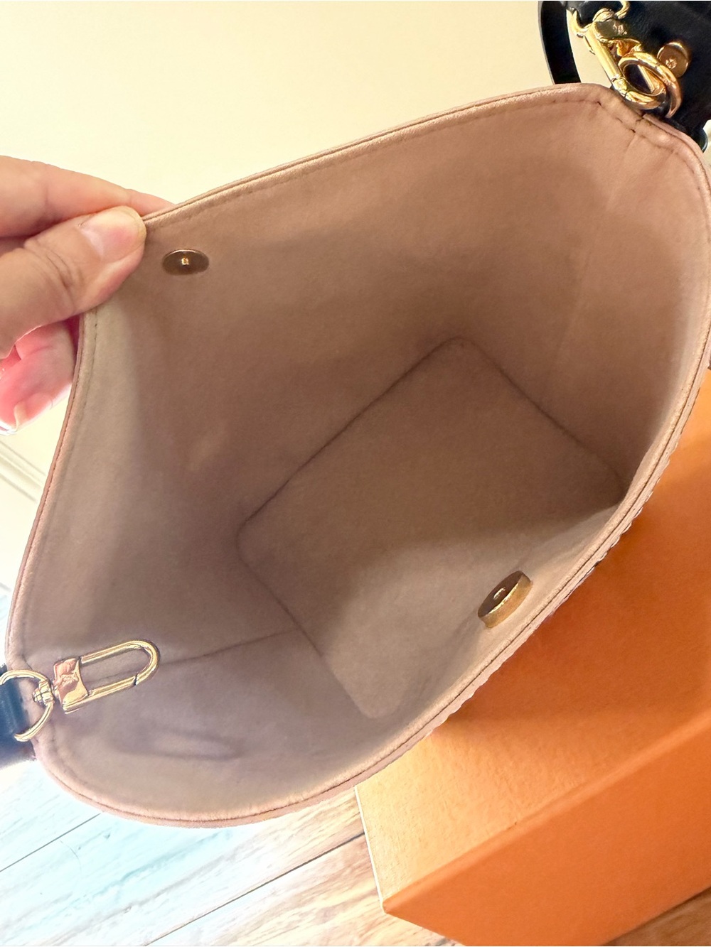 ❤️ Louis Vuitton LV Monogram Eden All In Bag - Picture 7 of 10